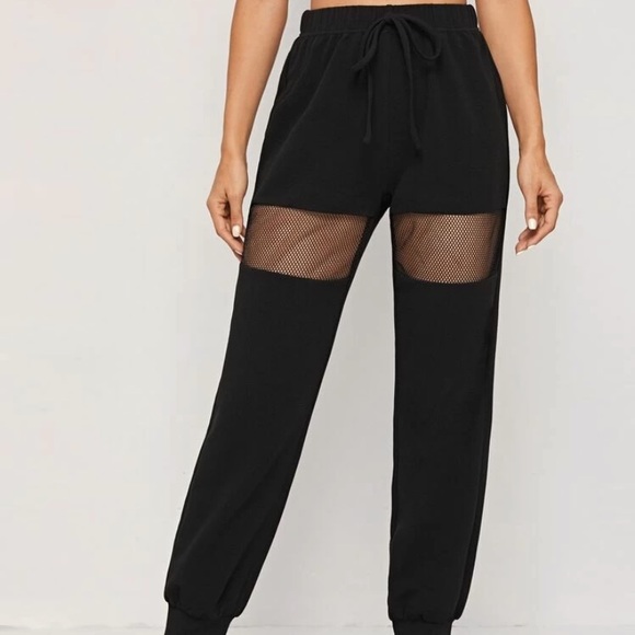 ROMWE Pants - Sweatpants